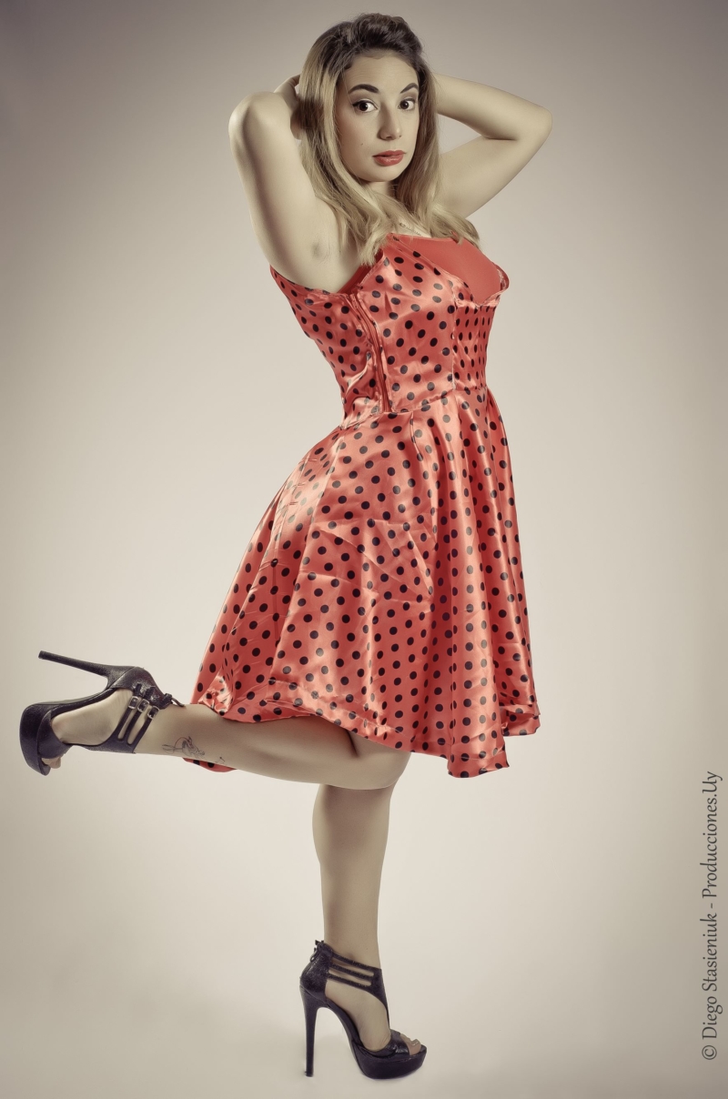 A Pinup Girl #01